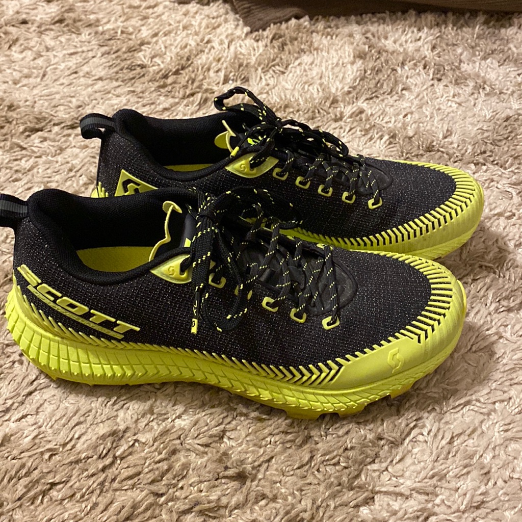 Woman&acirc;s Trail Running Sneakers Brand Scott Ultra Rc Us Size 7